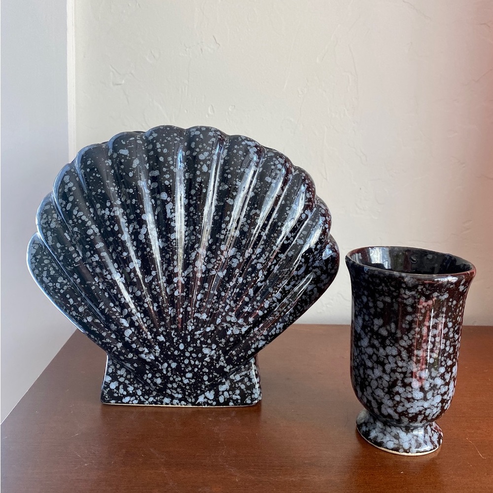 Vintage Art Deco Black Ceramic Shell Vase Set